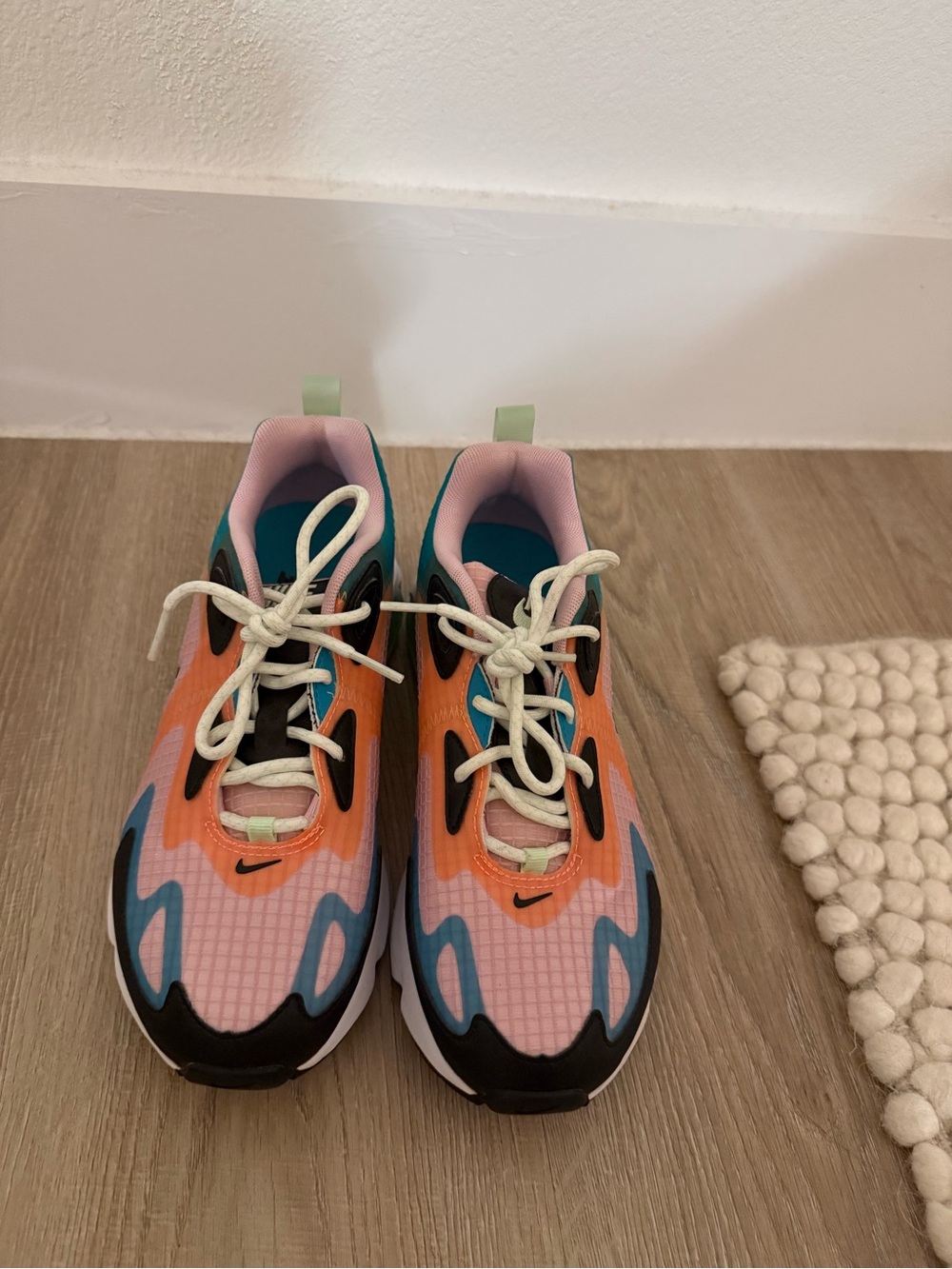 Nike Pink Orange Teal Air Max Style Sneakers - Picture 2 of 4